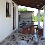 Lovely With Pool In Apartamento