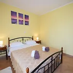 Lovely With Pool In Apartamento *