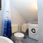 Lovely With Pool In * פורץ