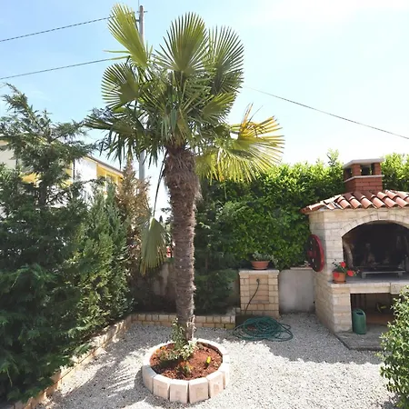 Lovely With Pool In Pore * Porec