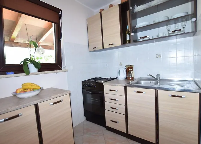 Lovely With Pool In * Poreč