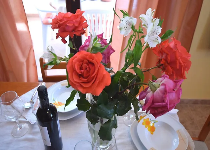 Lovely With Pool In Apartment